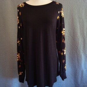 NWOT Cool Melon Black Floral Long Sleeve T-shirt Top size M